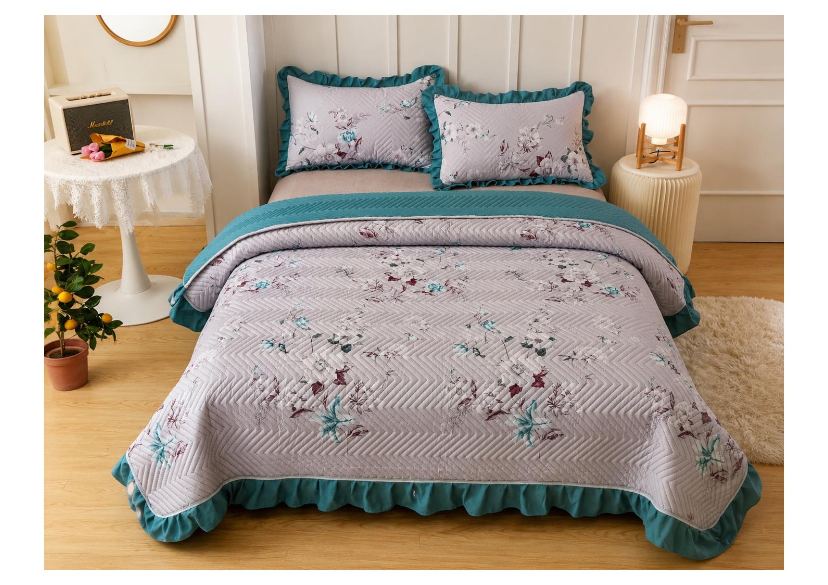 Viaan Collection Lavender Blossom Bed Cover Set