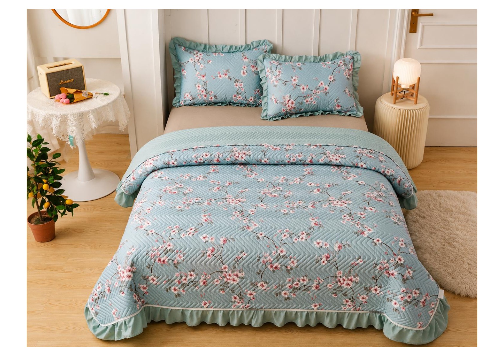 Viaan Collection Aqua Blossom Bed Cover Set